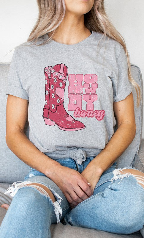 Howdy Honey XOXO Boots Valentines Graphic Tee